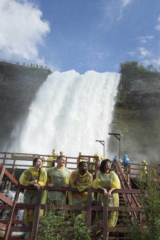Voco The Cadence, An Ihg Hotel Niagara Falls Bagian luar foto